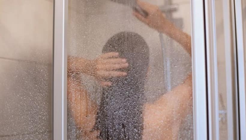 Enjoy Cold Showers? 7 advantages of taking cold water bath THIS winter