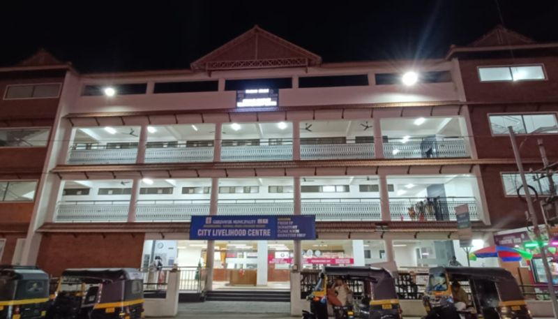 Guruvayur Amenity Center managed by Kudumbashree with an income of more than 1 Crore ppp