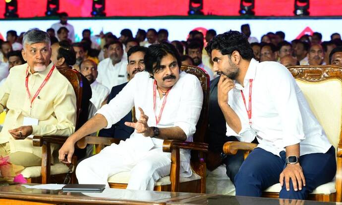 పదేళ్లకు ఒకే వేదికపై బాబు, పవన్:ఆంధ్రప్రదేశ్‌లో 2014 రిజల్ట్స్ వస్తాయా?