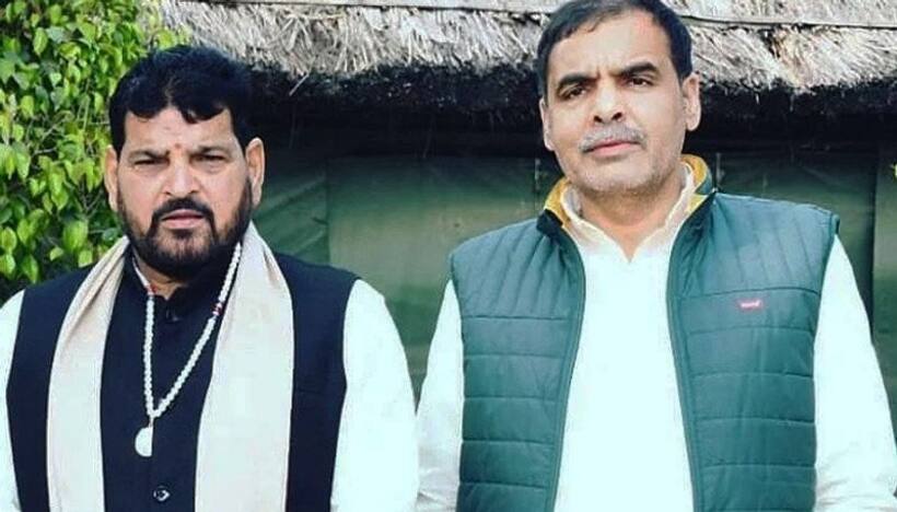 पहलवानों के विरोध के बीच एक्शन में सरकार,WFI के नए अध्यक्ष संजय सिंह की मान्यता रद्द