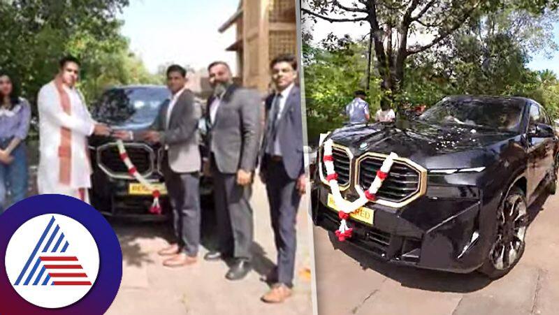 BJP leader Pramod madhwaraj buys BMW XM worth RS 3 3 crore with 62 km Mileage ckm