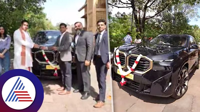 BJP leader Pramod madhwaraj buys BMW XM worth RS 3 3 crore with 62 km Mileage ckm