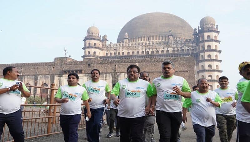 Minister MB Patil and Basanagouda Patil Yatnal Ran in the Marathon in Vijayapura grg  