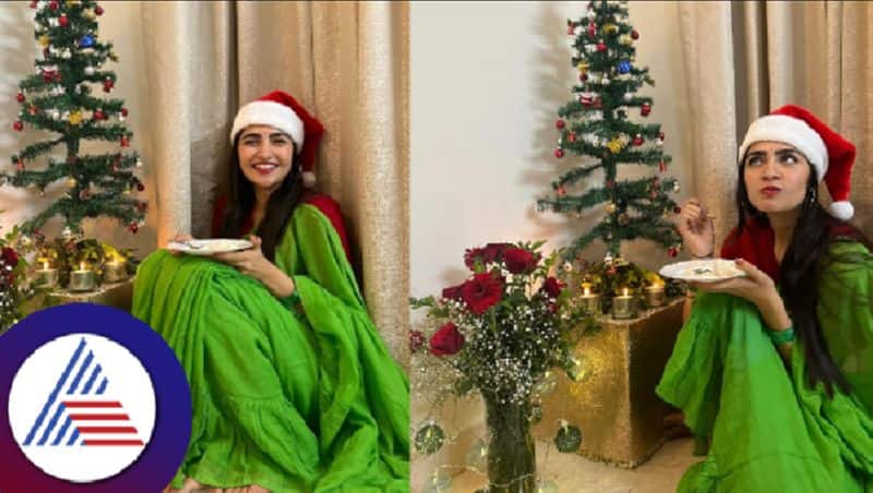 Kannada Actress Rukmini Vasanth Said Christmas Greetings while Eating Curd Rice gvd