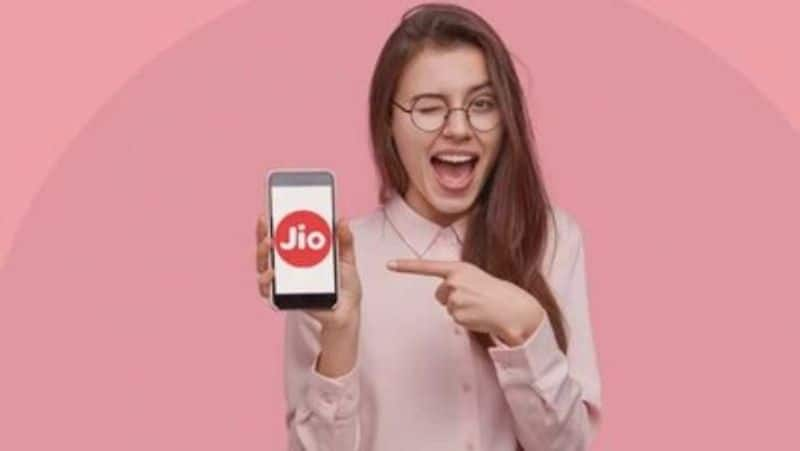 Jio is back with a free offer: for 50 days, you may use ultrafast internet without paying-rag