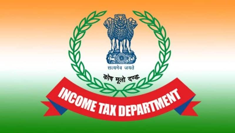 Income tax Raids pharma companies in Hyderabad lns