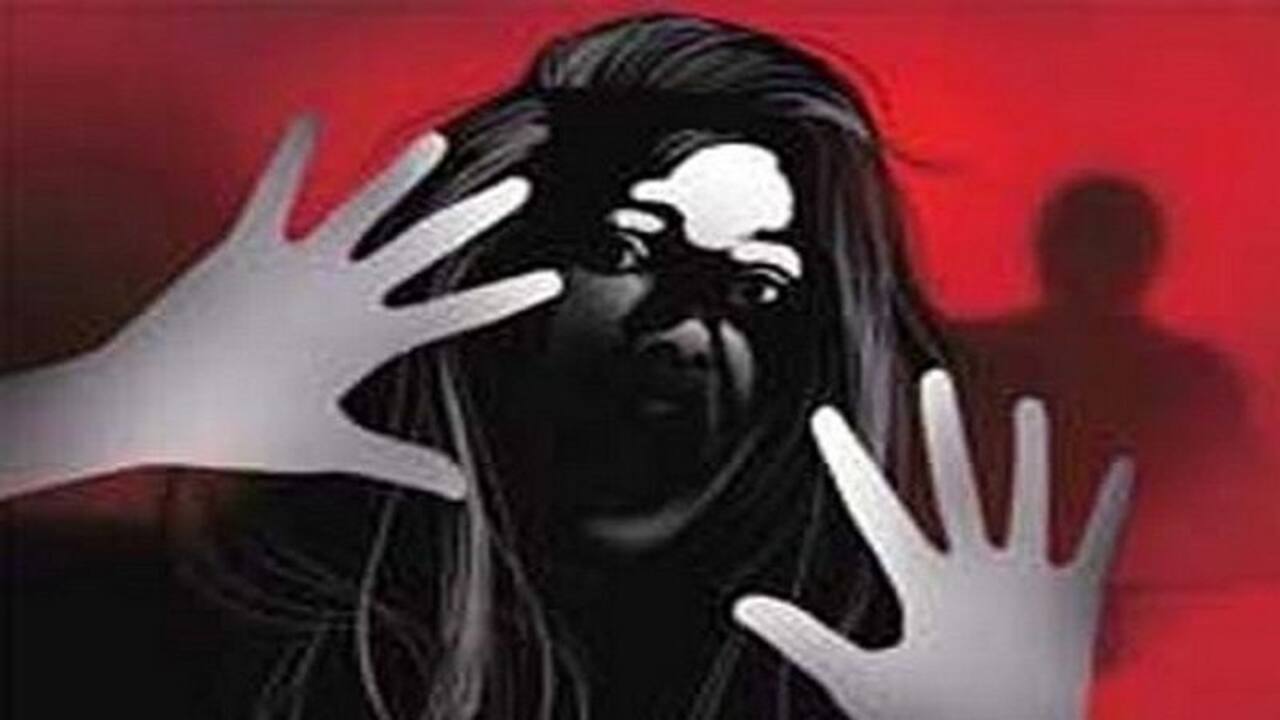 छत्तीसगढ़: 16 साल की उम्र में बहन ने बेचा, पति-ससुर करते रहे रेप, 5 साल बाद भागी तो सामने आई ये खौफनाक कहानी