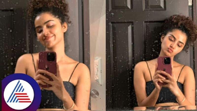 Malayalam actress Anupama Parameshwaran share Bathroom bold photos, netizens comment on mirror Vin