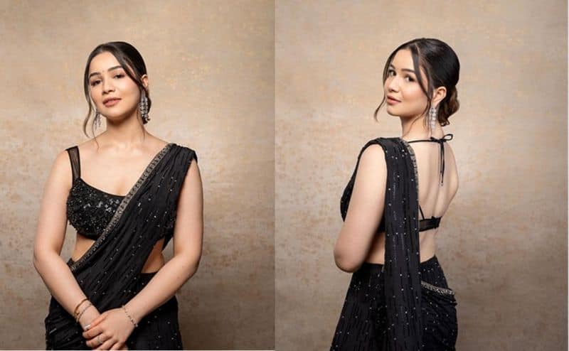 Sara Tendulkar spotlight with backless blouse and black saree look goes viral ckm 