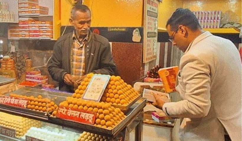 Ayodhya's digital transformation: QR code transactions see a surge