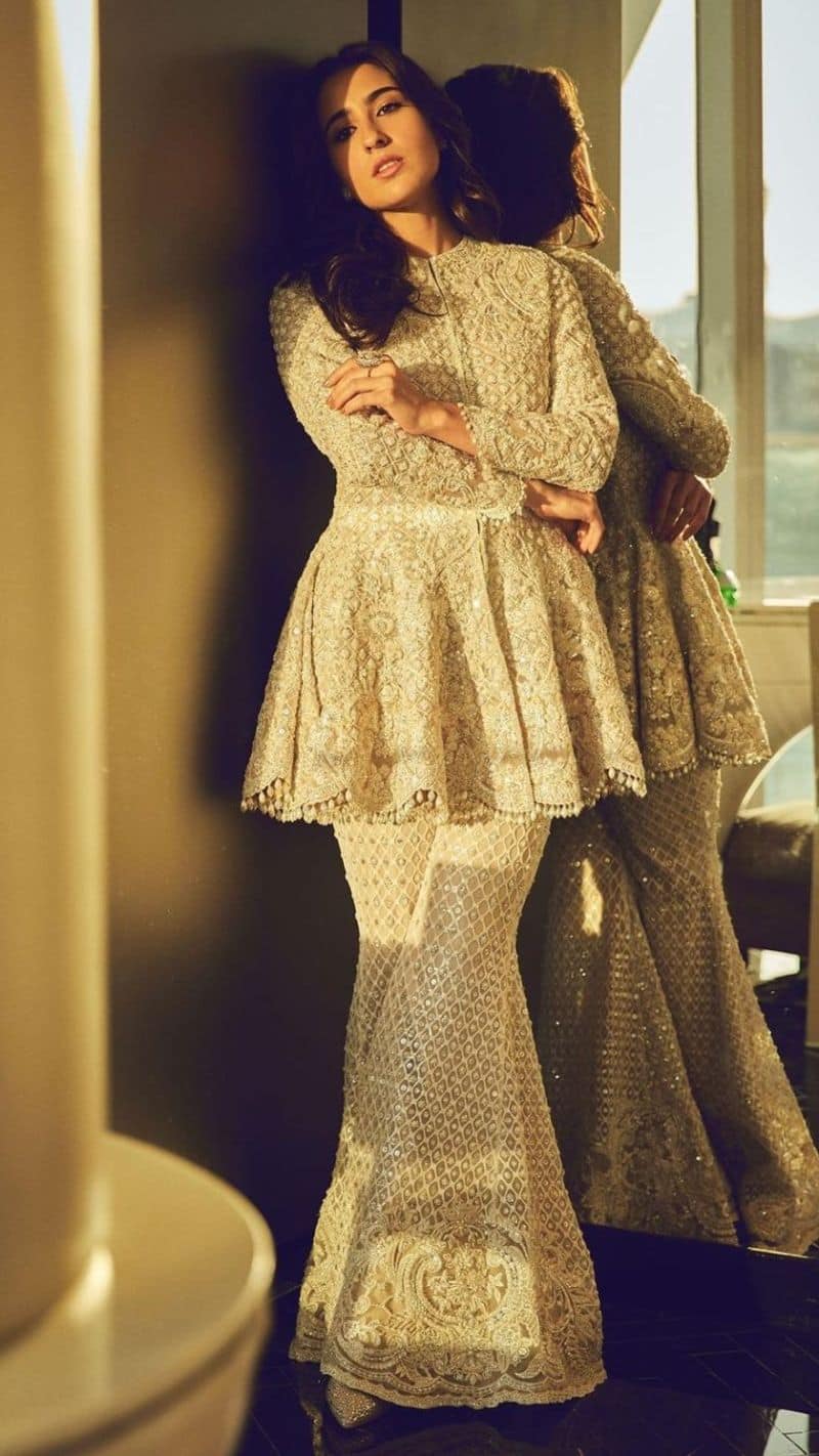 sara ali khan latest suit design kxa 