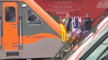 pm narendra modi ayodhya visit live updates valmiki airport ayodhya dham junction inauguration amrit bharat express vande bharat zrua