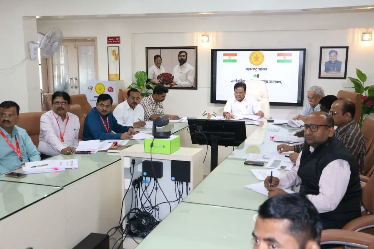 आरोग्यमंत्र्यांचे नागरिकांना आवाहन आरोग्यमंत्र्यांचे नागरिकांना आवाहन