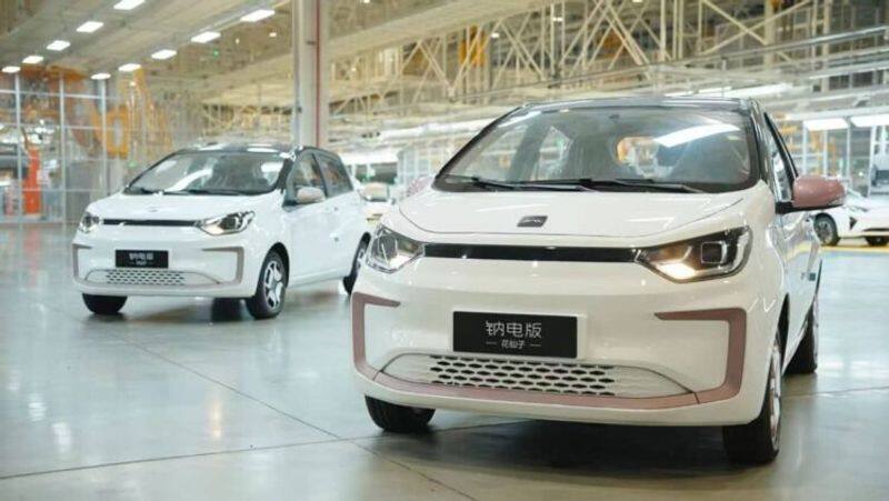 JAC Motors from China plans to launch worlds first EV powered by sodium ion battery