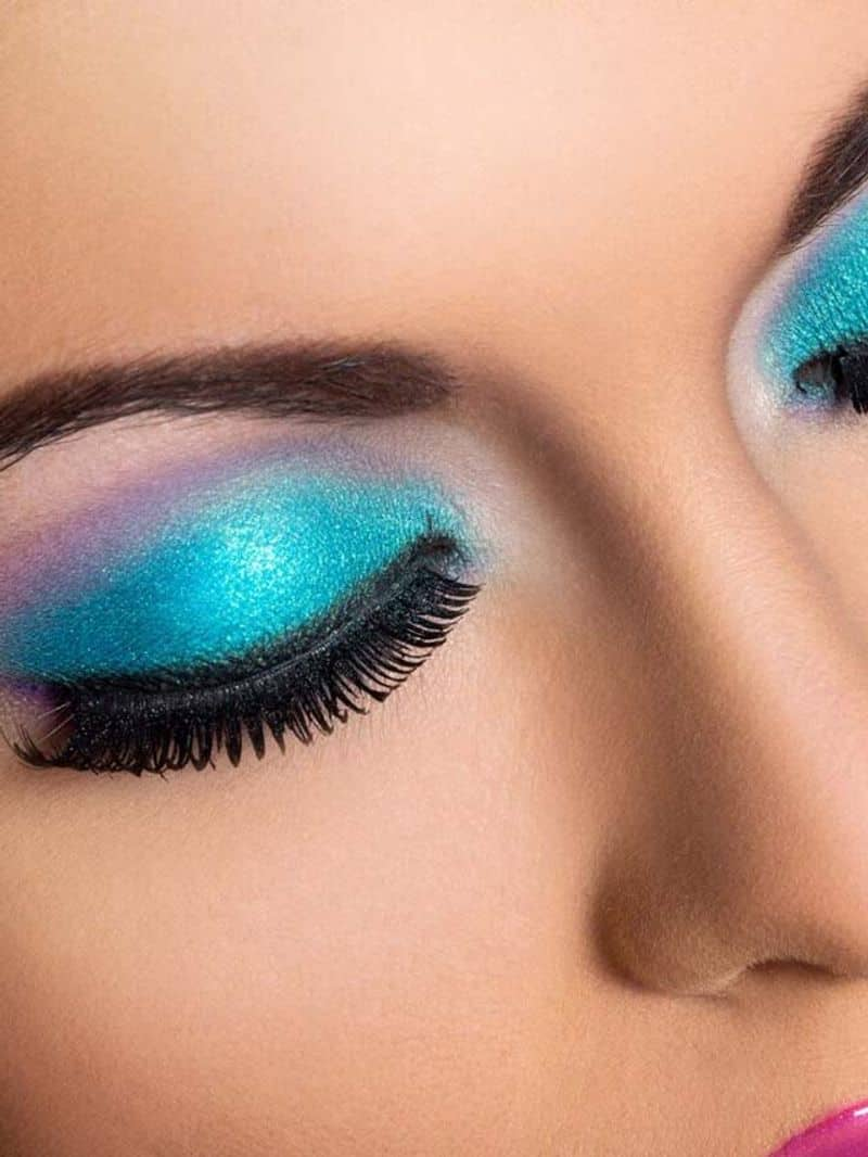 New Year 2024: 6 eye makeup hacks for your party look RKK EAI