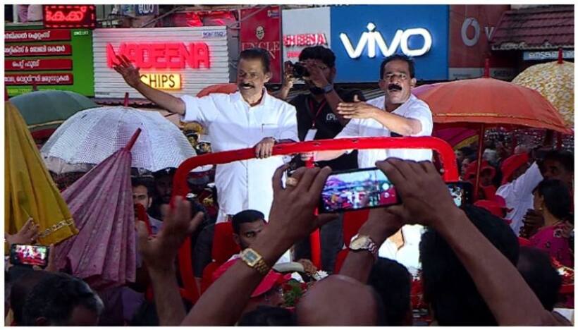 Kerala: LDF to observe strike over Governor's delay in signing Land Assignment Amendment Bill