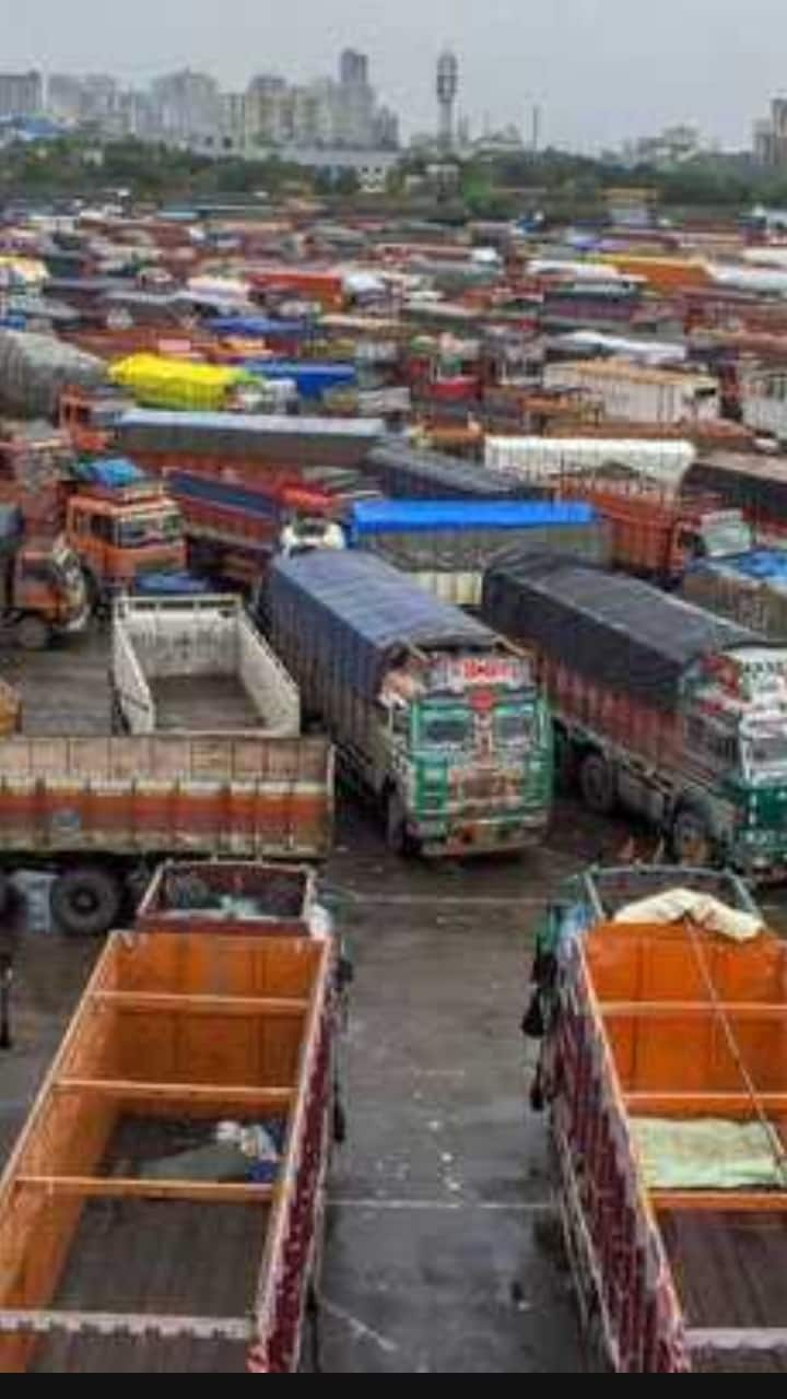 truck drivers strike : Truckers protest over new hit-and-run law What does it say ksp