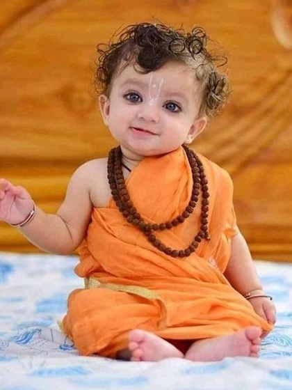<p>भगवान राम को अयांश नाम से भी जाना जाता है जिसका मतलब होता है प्रकाश की पहली किरण, माता-पिता का अंश, ईश्वर का उपहार, सूर्य और सूर्य का तेज या चमक। </p>

<p> </p>
