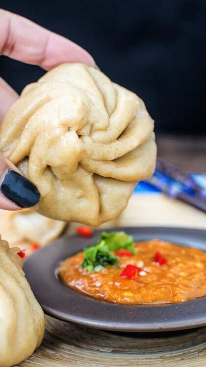 बारिश में मोमोज से बनाएं दूरी
