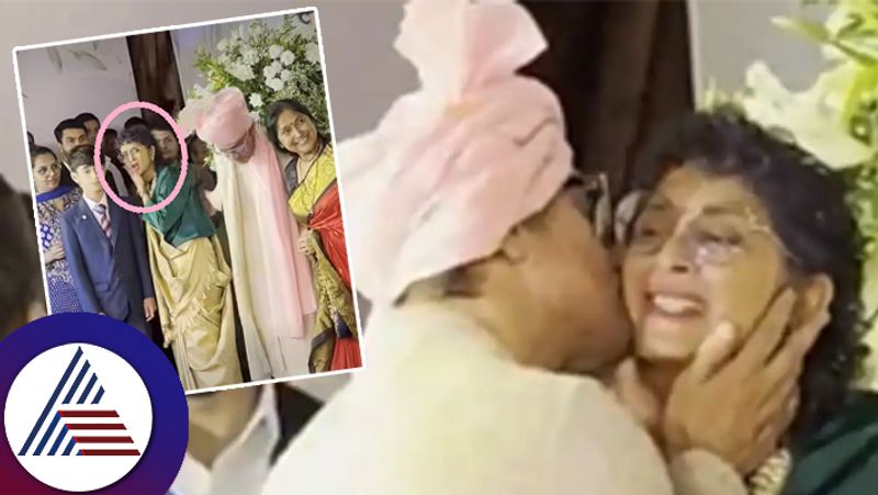 Aamir Khans peck on ex Kiran Raos cheek at daughter Iras wedding suc