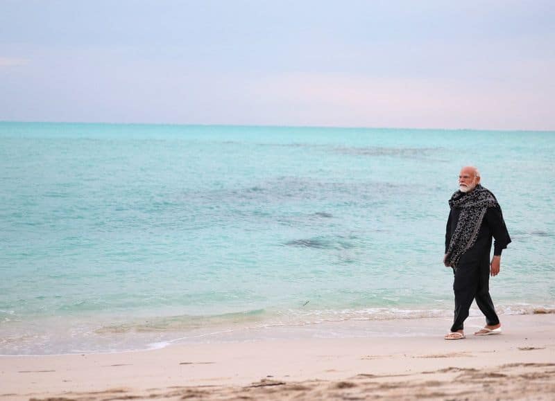 what triggered diplomatic differences between India and Maldives after Modi's visit to Lakshadweep? 