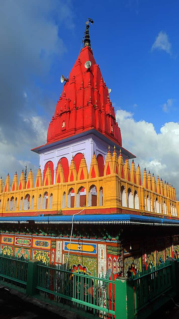 miraculous-hanuman-temples-in-india