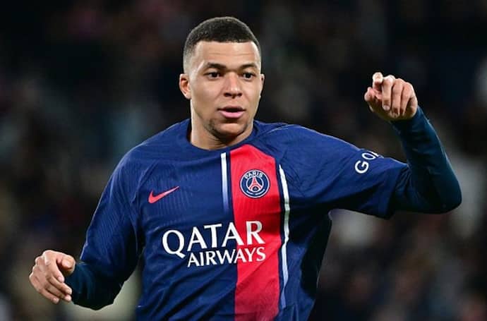 Kylian Mbappe informs PSG of decision to LEAVE club as free agent this summer amid Real Madrid links