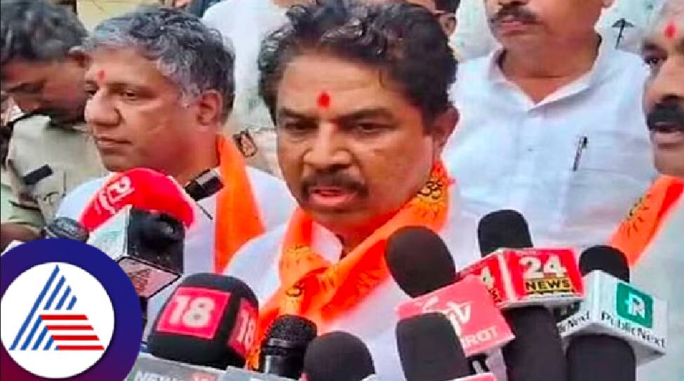 R Ashok