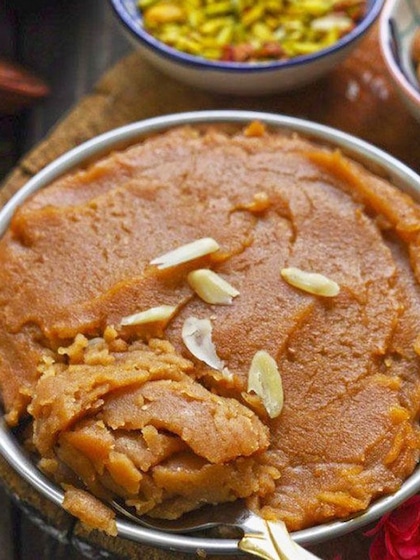 Sakkarai Pongal