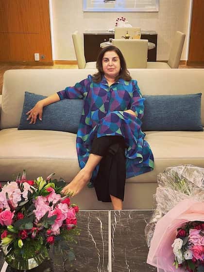 <p>फराह खान एक गाने की कोरियोग्राफी के लिए 50 लाख रुपए चार्ज करती हैं। जबकि रेमो डिसूजा,गणेश हेगड़े,वैभवी मर्चेट अभी 25-40 लाख के बीच चार्ज करते हैं।<br />
 </p>
