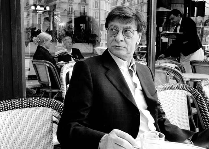 Excerpts from Galilyile kuruvikal marichu veezhunnu A translation of Mahmoud Darwish poems