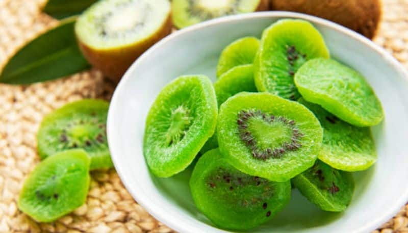 benefits of including dried kiwi in your diet