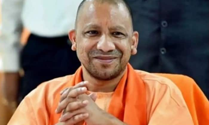  "Hindus asking for only three places...": CM Yogi on Mathura, Kashi lns