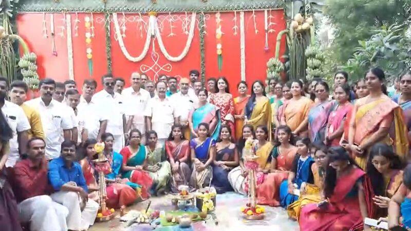 college students eagerly and traditional participated pongal celebration in coimbatore vel