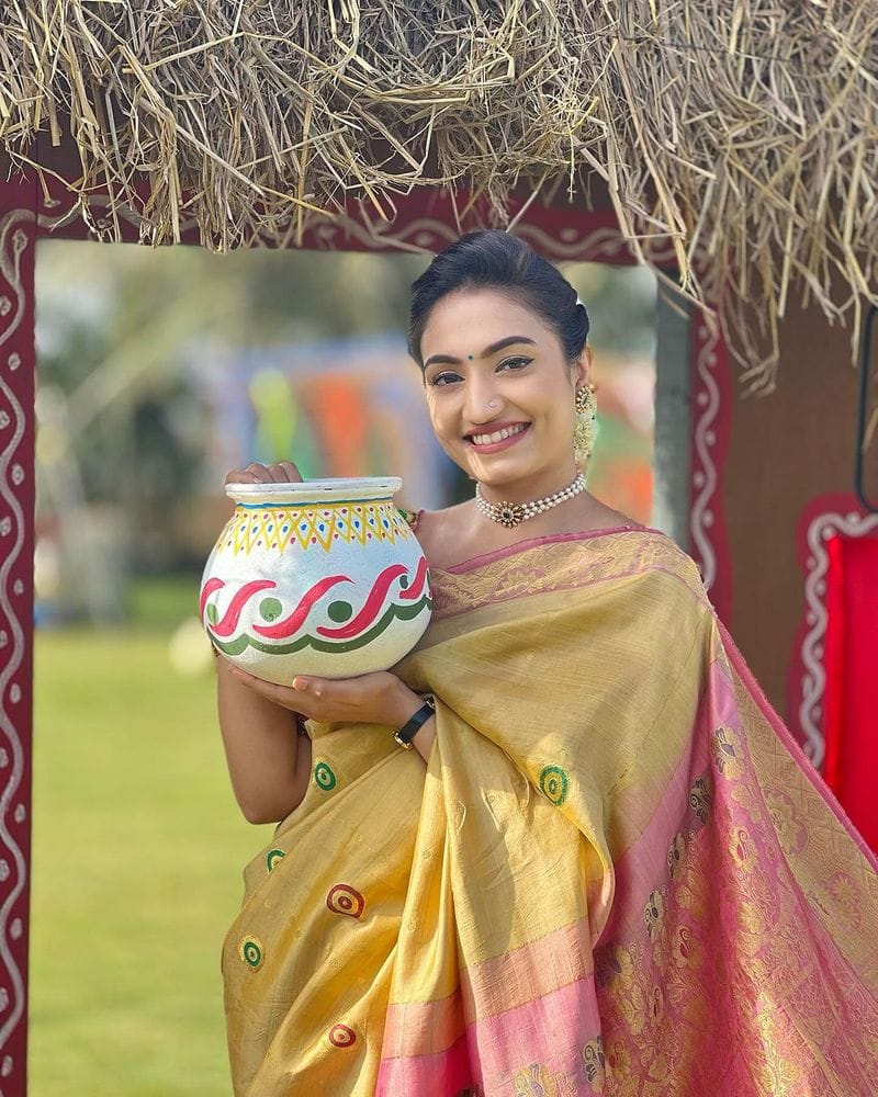 Seetharama Serial Actress Vaishnavi Gowda in Traditional look Vin