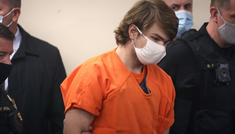 US to seek death penalty against white supremacist Buffalo shooter who killed 10  Black people  in supermarket in Buffalo etj