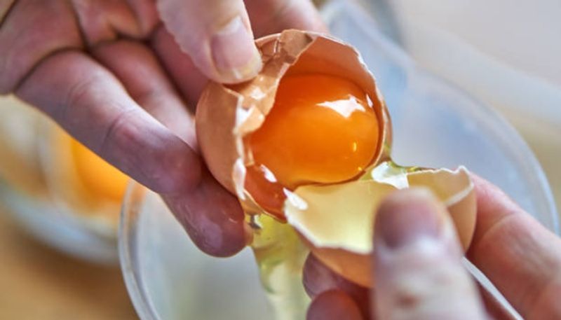 is egg yolk causes heart problems or cholesterol know about this