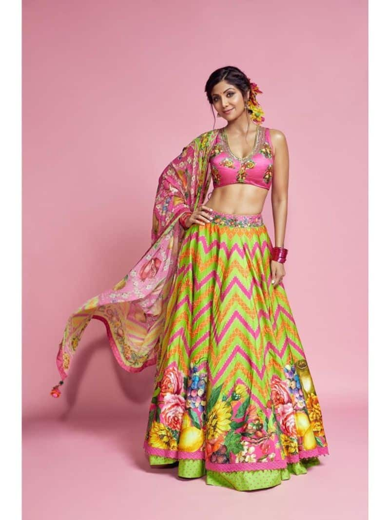 shilpa shetty 10 lehenga for makarsankranti zkamn