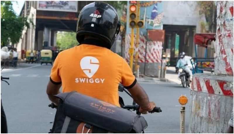 Ranchi Womans Heartfelt Post on How Swiggy Food Delivery Agent Brought Her Period Medicines Vin