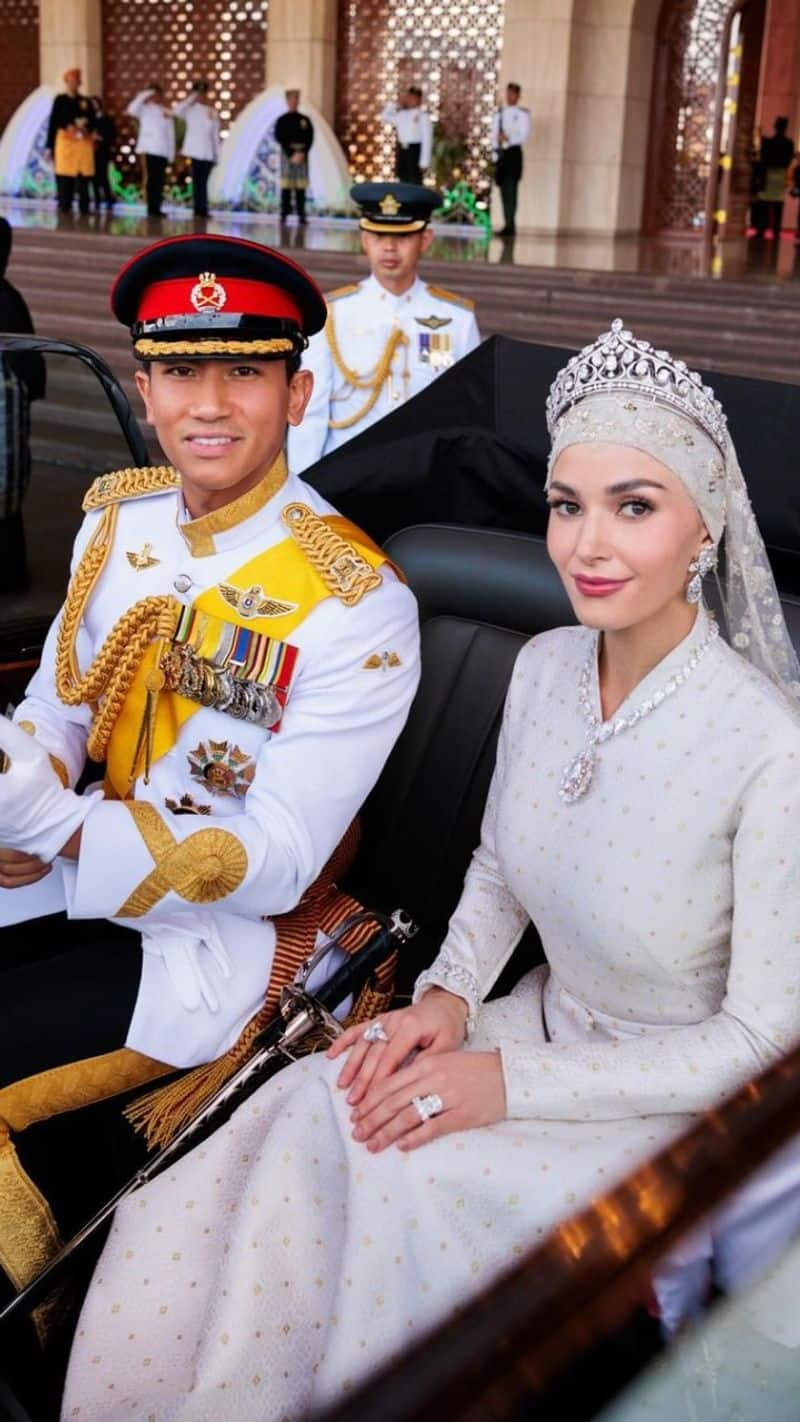 brunei sultan hassanal bolkiah net worth Prince Abdul Mateen wedding brunei royal family tree kxa