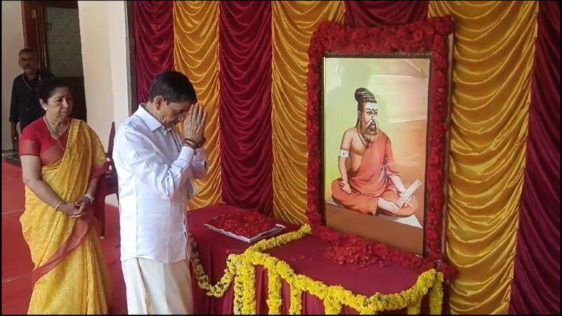 governor rn ravi paid respect to thiruvalluvar vel