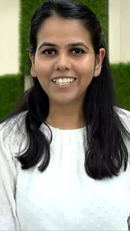 <p>इशिता किशोर ने इंटरव्यू में कहा था की दो बार उन्हें निराशा हाथ लगी लेकिन निराश होने की बजाए उन्होंने गलतियों पर फोकस किया और तीसरे प्रयास में सफलता किया।</p>
