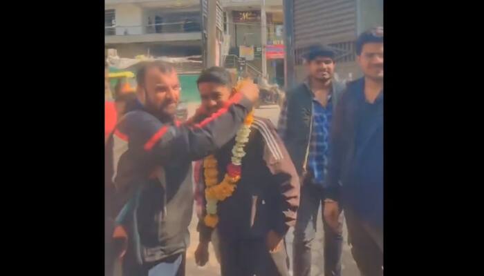 Virat Kohli's fan gets a grand welcome for hugging him; Viral Video Amuses Internet RMA