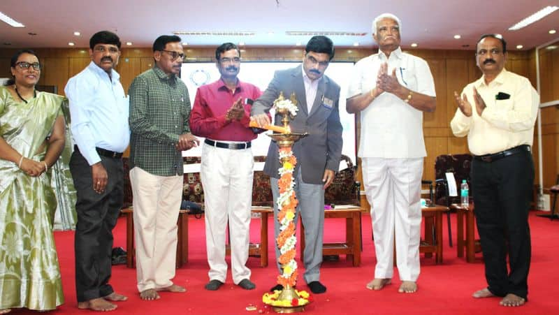 Junjappas poems represent the indigenous culture: folk scholar Dr. Mallikarjuna snr