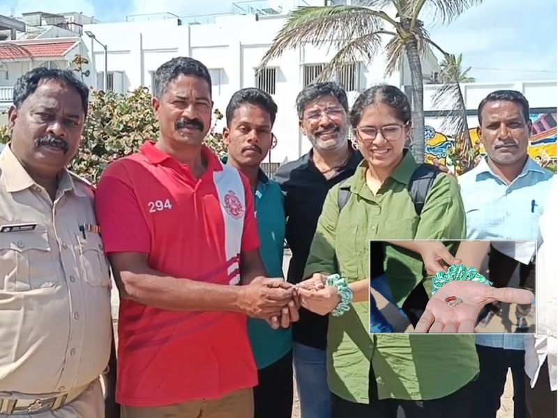 police and fire service officers rescued a diamond ring who missed it in pondicherry seashore vel