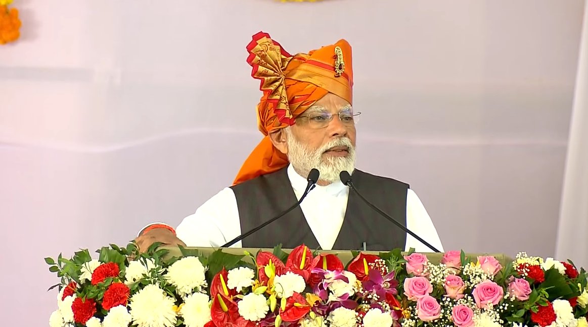 pm modi solapur