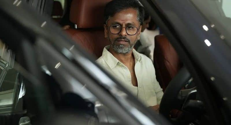 SK23 movie Director AR Murugadoss bought a brand new BMW X7 car gan