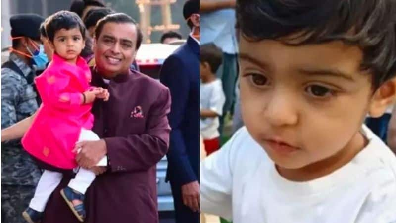 Billioner Mukhesh Ambanis grandson Son Of Akash ambani Slokha mehta Prithvi photo goes viral This little boy has the same high security akb