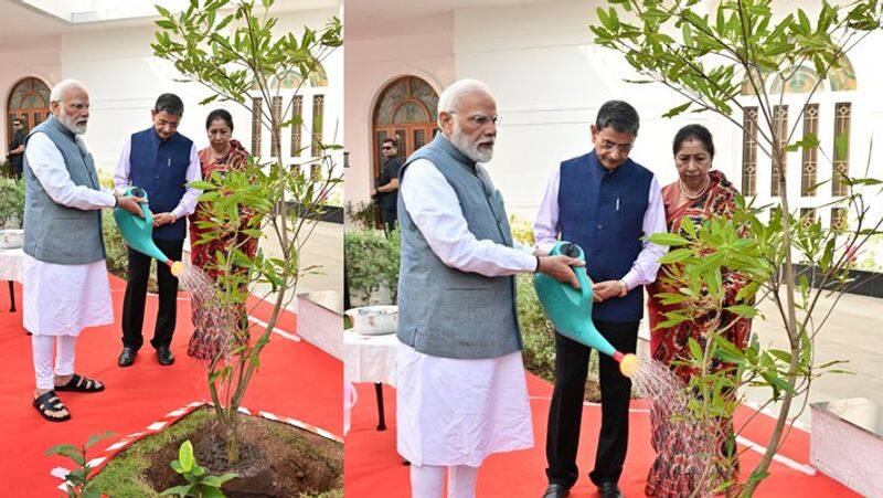 PM Modi planted saplings of the holy Rudraksha tree in the Raj Bhavan tvk