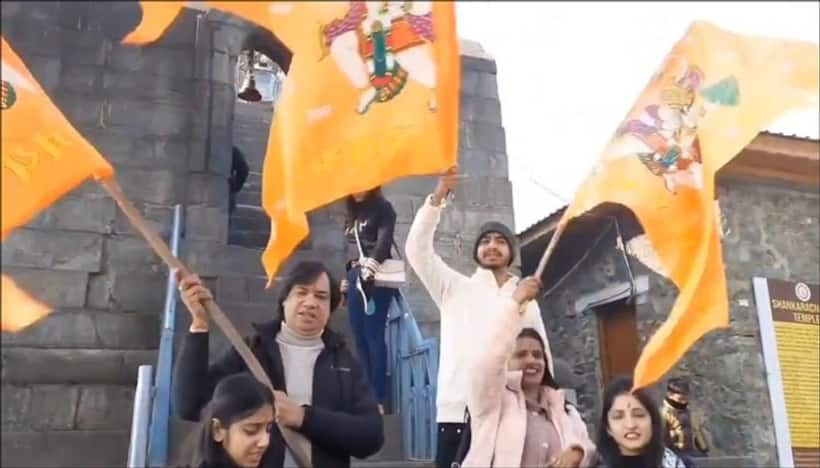 'Jai Shri Ram' resonates in Srinagar: Devotees celebrate Ram Lalla's pran pratishtha in Shankaracharya Temple